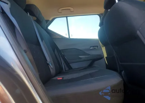 2018 Nissan Kicks S z USA, uszkodzony, nr VIN 3N1CP5CU6JL510851